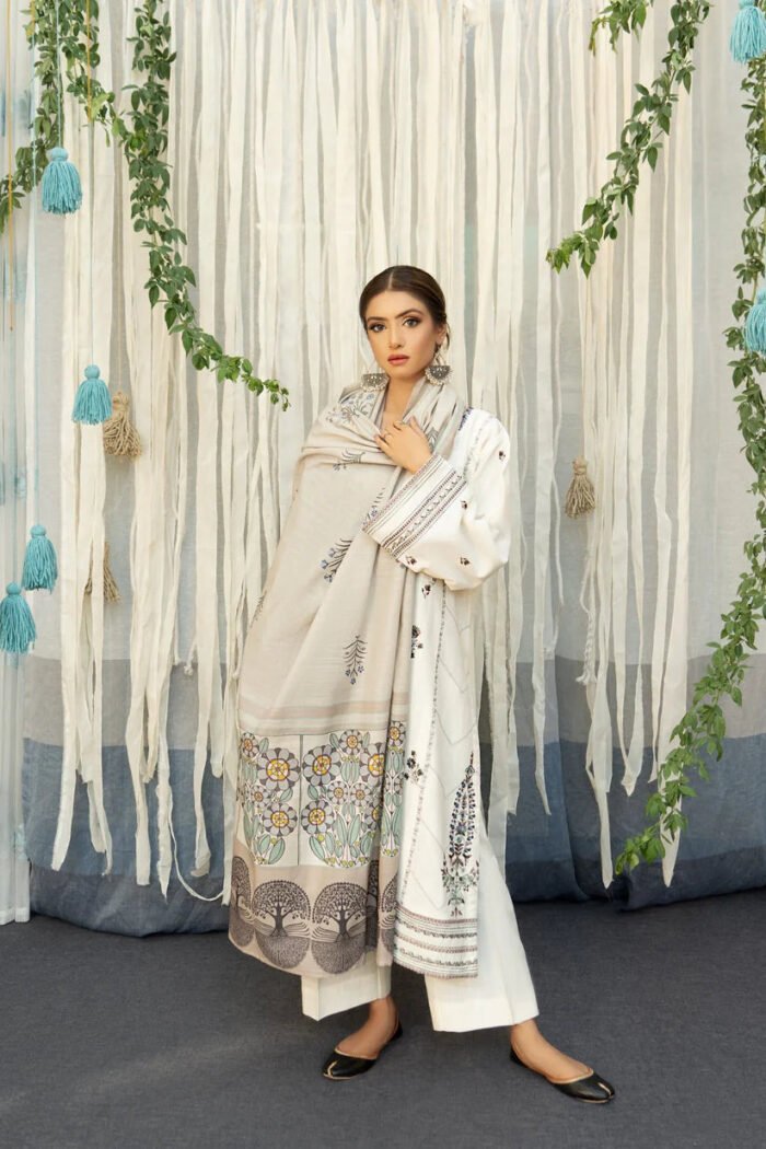 URGE - 3PC LAWN EMBROIDERED SHIRT WITH PRINTED DUPATTA-317 (3) URGE - 3PC LAWN EMBROIDERED SHIRT WITH PRINTED DUPATTA-317 - Image 7