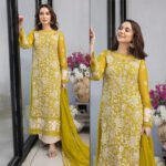 AZURE 3PC Lawn Embroidered With Chiffon Embroidered Dupatta-423