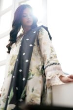 BAROQUE 3PC Lawn Printed Shirt With Voile Printed Dupatta-785 - Image 4