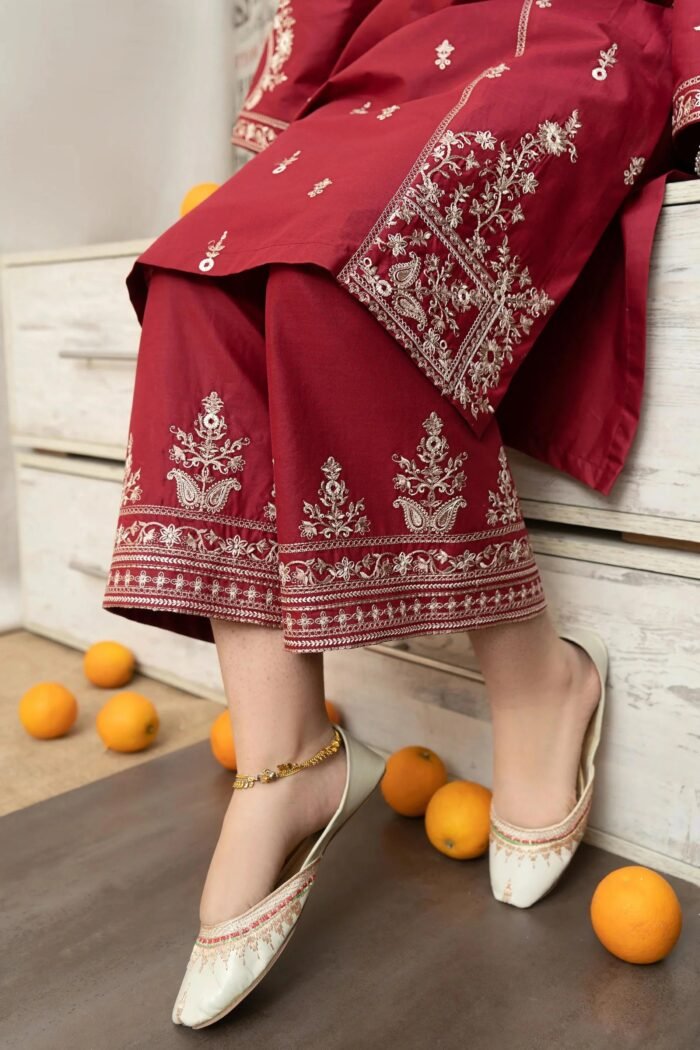 URGE 3PC Lawn Embroidered Shirt With Printed Dupatta-436 - Image 8
